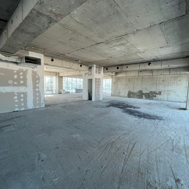 VIÑA / ARRIENDO OFICINA MARINA WORK 583 PLANTA LIBRE - Imagen 9