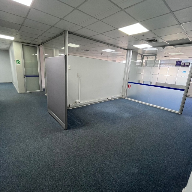 VIÑA / ARRIENDO OFICINA MARINA ARAUCO 140 MTS2 - Imagen 6