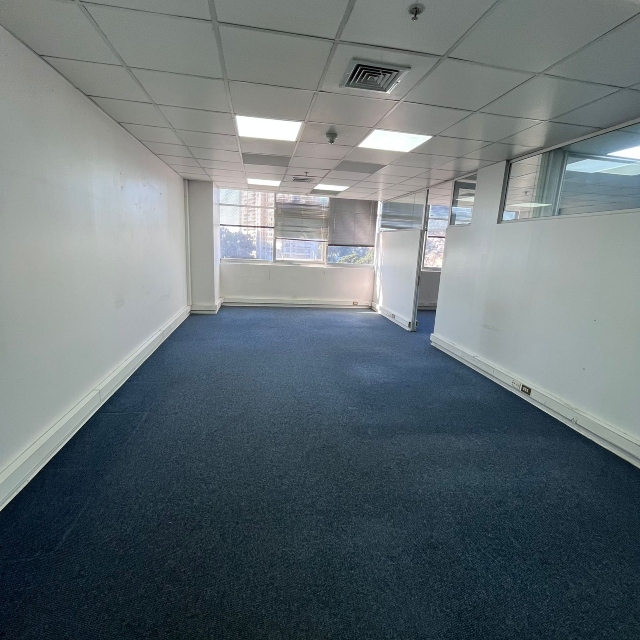 VIÑA / ARRIENDO OFICINA MARINA ARAUCO 140 MTS2 - Imagen 7