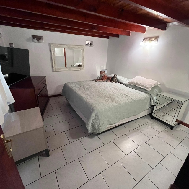 SANTIAGO CENTRO / VENTA CASA 5D 4B ANDES - Imagen 6