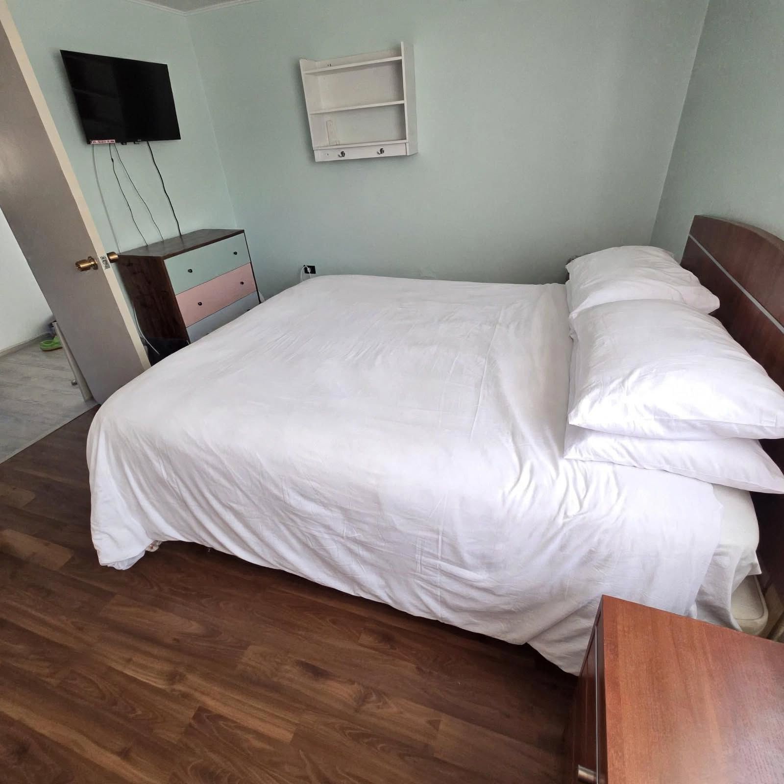QUILPUÉ / VENTA CASA 6D 2B 1EST LOS PINOS - Imagen 9